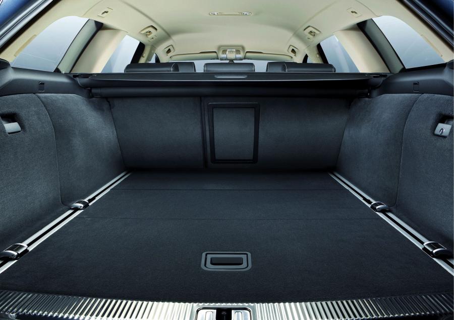 Багажник Audi A6 2.8 Quattro Avant (4F, C6) 2008 года  (фото 15 из 24)
